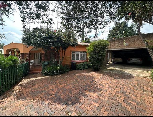 3 BEDROOM HOUSE FOR SALE IN WITFIELD